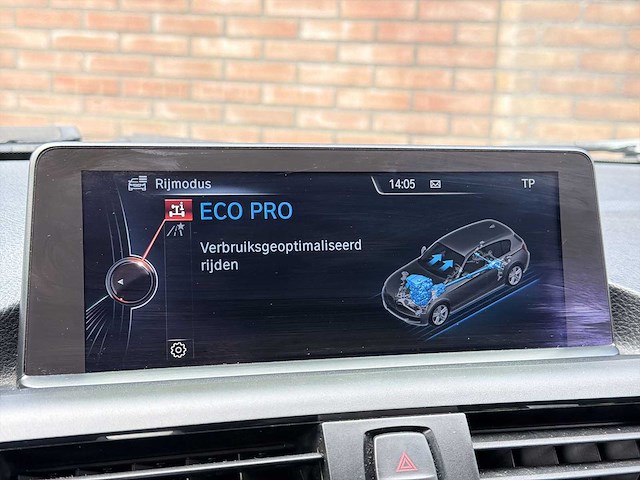 Bmw 1-serie 118d high executive | 9-sgl-29 i - afbeelding 28 van  36