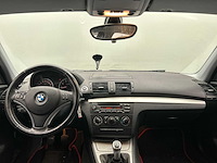 Bmw 1-serie 118i 2008 | 50-lhr-9 - afbeelding 19 van  33