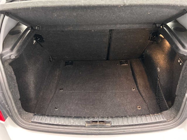 Bmw 1-serie 118i 2008 | 50-lhr-9 - afbeelding 31 van  33