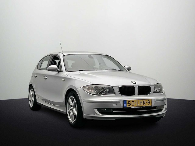 Bmw 1-serie 118i 2008 | 50-lhr-9 - afbeelding 3 van  32