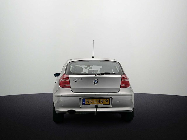 Bmw 1-serie 118i 2008 | 50-lhr-9 - afbeelding 7 van  32