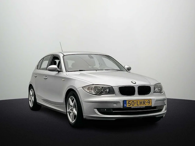Bmw 1-serie 118i 2008 | 50-lhr-9 - afbeelding 23 van  40