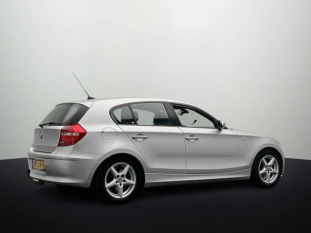 Bmw 1-serie 118i 2008 | 50-lhr-9 - afbeelding 40 van  40