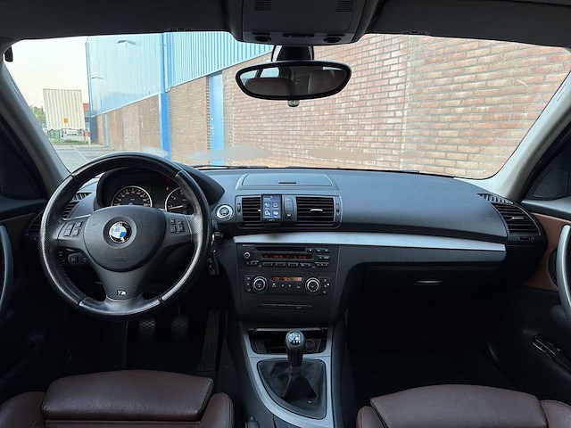 Bmw 1-serie 118i | 49-rbg-7 i - afbeelding 10 van  14