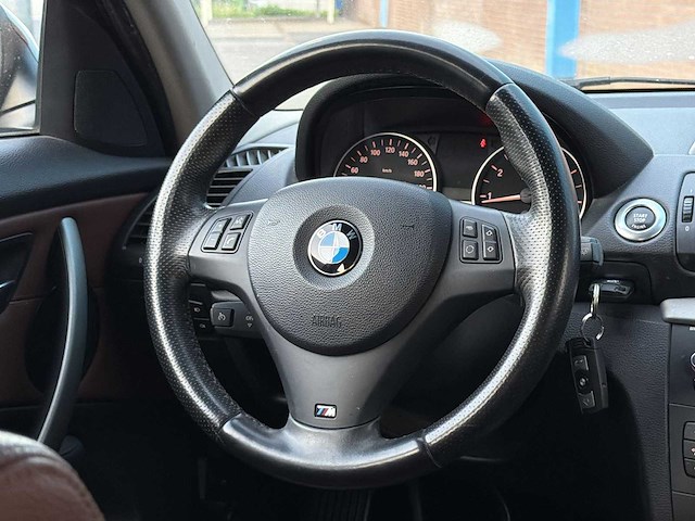 Bmw 1-serie 118i | 49-rbg-7 i - afbeelding 7 van  22