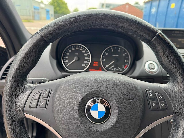 Bmw 1-serie 118i business line 2-zr-pj - afbeelding 9 van  21