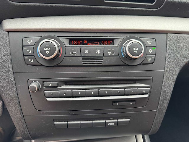 Bmw 1-serie 118i business line 2-zr-pj - afbeelding 12 van  21