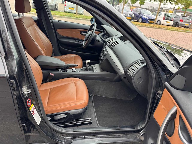 Bmw 1-serie 118i business line 2-zr-pj - afbeelding 11 van  21