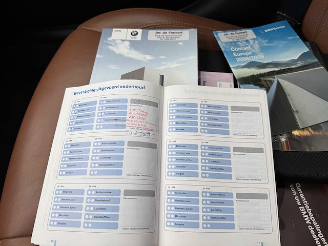 Bmw 1-serie 118i business line 2-zr-pj - afbeelding 19 van  27
