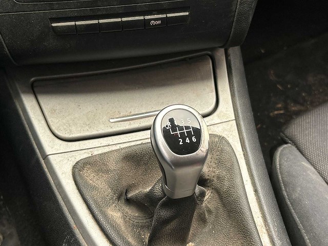 Bmw 1-serie 118i business line 2009 | 80-jns-7 - afbeelding 26 van  46