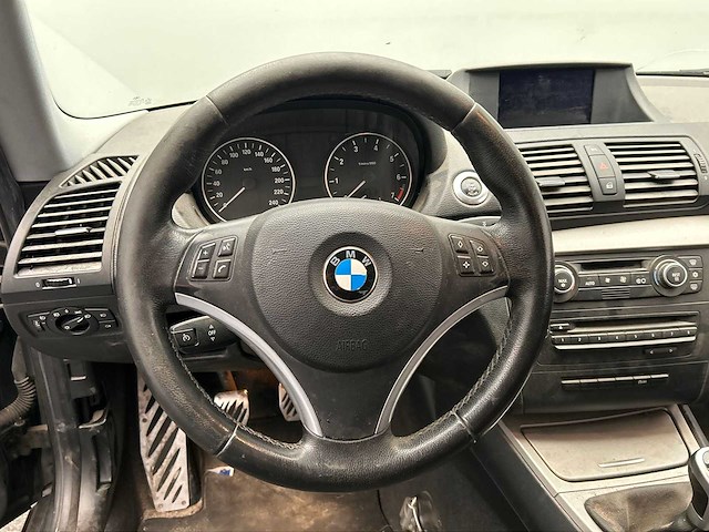 Bmw 1-serie 118i business line 2009 | 80-jns-7 - afbeelding 34 van  46