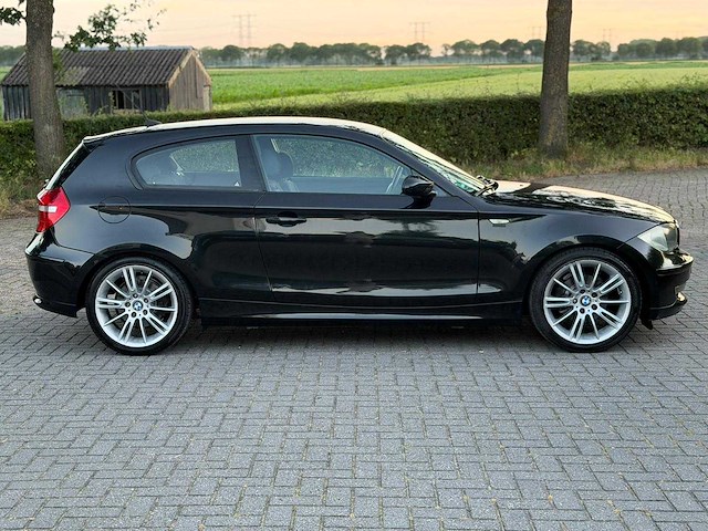 Bmw 1-serie 118i business line 93-xp-ns - afbeelding 16 van  19