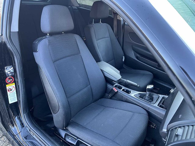 Bmw 1-serie 118i business sport 2008 | 61-kzf-5 - afbeelding 12 van  18