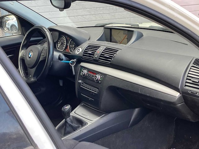 Bmw 1-serie 118i effdyn.bnsl.ed. , 01-pfg-7 - afbeelding 7 van  11