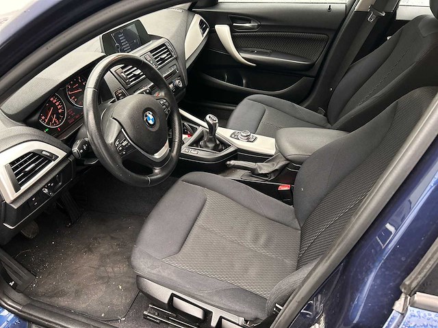 Bmw 1-serie 118i executive 2013 - afbeelding 8 van  17