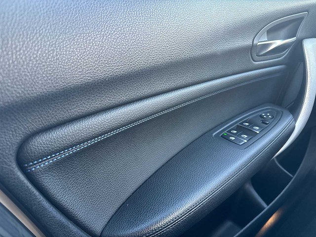 Bmw 1-serie 118i executive 2018 | tg 769-f - afbeelding 4 van  19