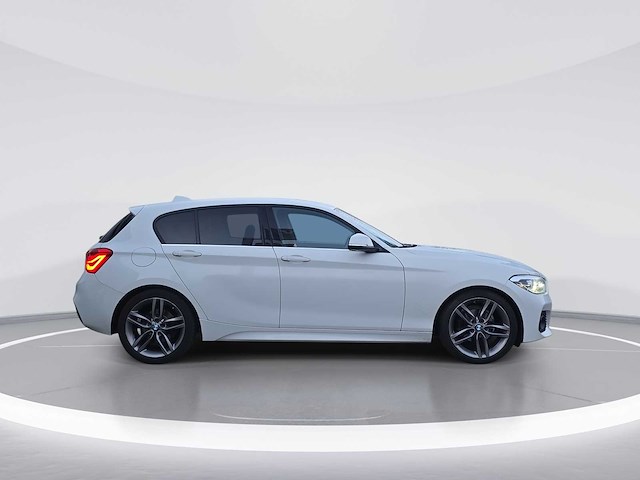 Bmw 1-serie 118i executive 2018 | tg-769-f - afbeelding 17 van  19