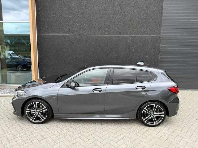 Bmw 1-serie 118i high exec ; k-375-rl, automaat - afbeelding 33 van  37