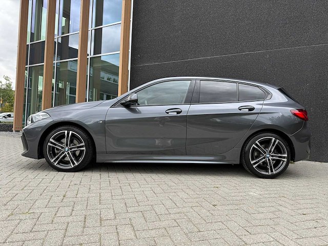 Bmw 1-serie 118i high exec ; k-375-rl, automaat - afbeelding 36 van  37