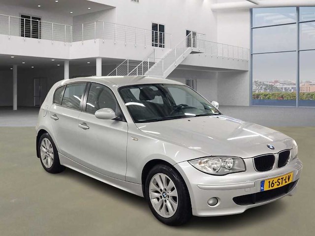 Bmw 1-serie 118i high executive, 16-st-lv - afbeelding 9 van  15