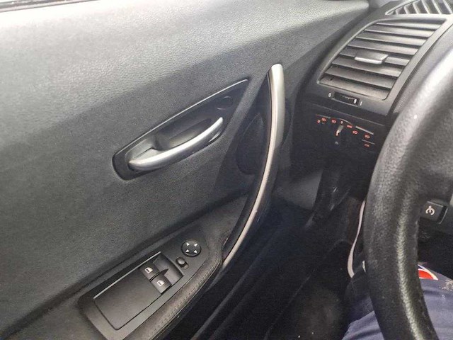 Bmw 1-serie 118i high executive, 16-st-lv - afbeelding 14 van  15