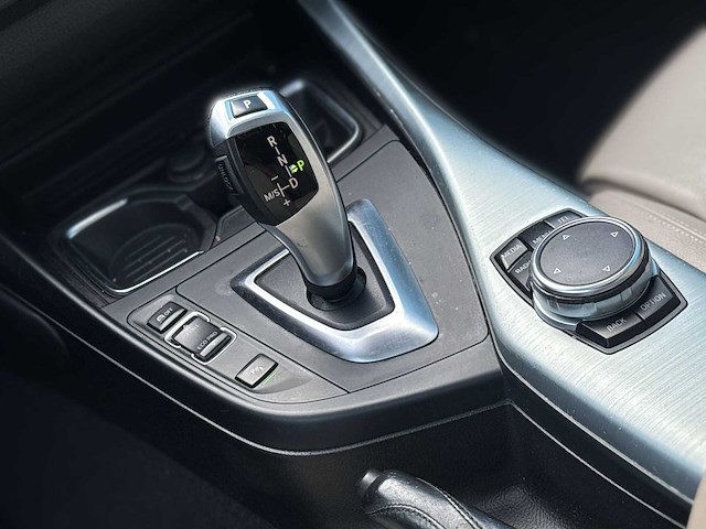 Bmw 1-serie 118i high executive 2015 | 1-znk-65 - afbeelding 21 van  25
