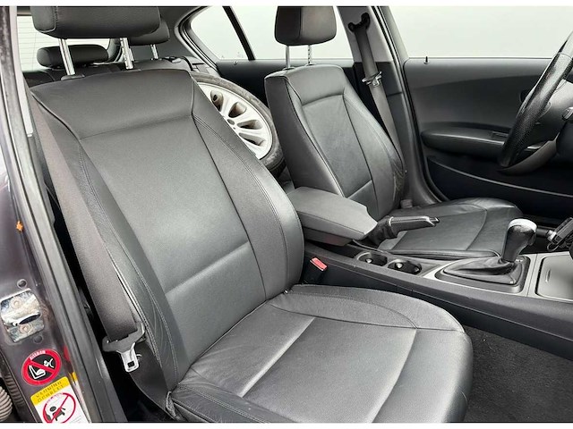 Bmw 1-serie 118i high executive | 32-sl-tr i - afbeelding 11 van  16