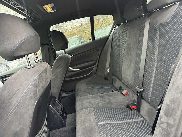 Bmw 1-serie 118i high executive m-sport 2017 | r-658-gj - afbeelding 10 van  35