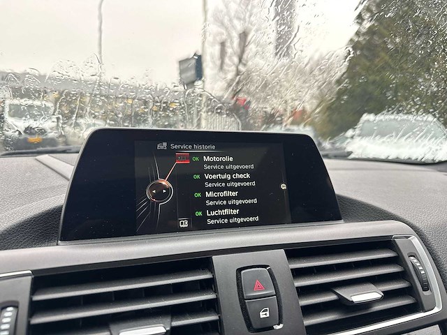 Bmw 1-serie 118i high executive m-sport 2017 | r-658-gj - afbeelding 25 van  35