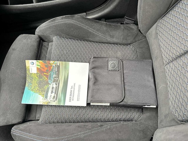 Bmw 1-serie 118i high executive m-sport 2017 | r-658-gj - afbeelding 15 van  26