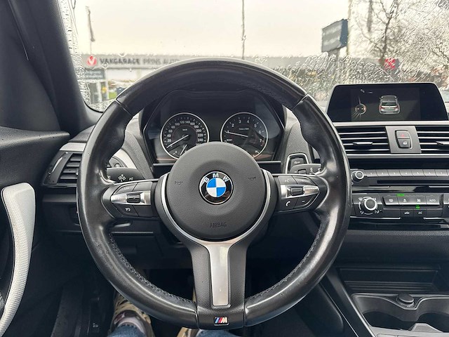 Bmw 1-serie 118i high executive m-sport 2017 | r-658-gj - afbeelding 32 van  33