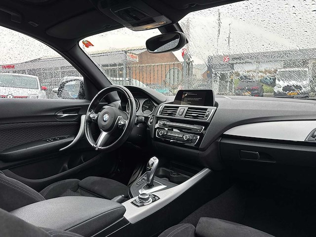 Bmw 1-serie 118i high executive m-sport 2017 | r-658-gj - afbeelding 2 van  35