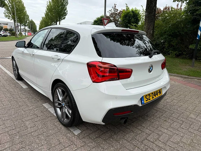 Bmw 1-serie 118i m sport *, sz-244-n - afbeelding 21 van  24