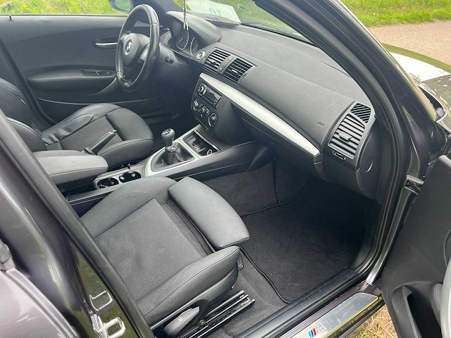 Bmw 1-serie 118i , xn-301-r - afbeelding 11 van  19