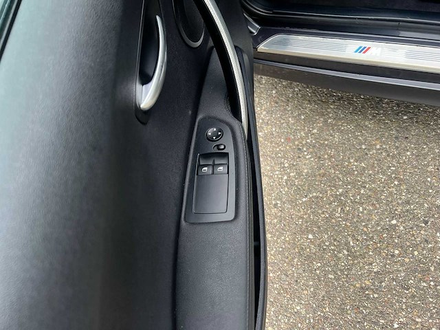 Bmw 1-serie 118i , xn-301-r - afbeelding 12 van  19