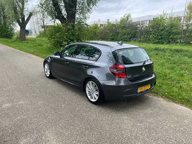 Bmw 1-serie 118i , xn-301-r - afbeelding 14 van  19