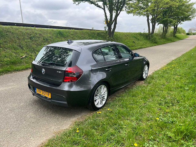 Bmw 1-serie 118i , xn-301-r - afbeelding 17 van  19