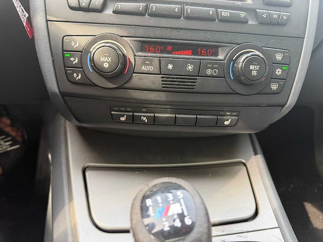 Bmw 1-serie 120i executive, rs-563-b - afbeelding 10 van  19