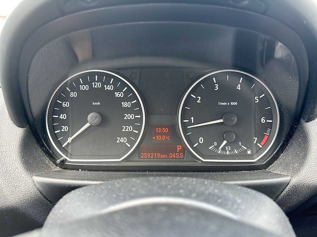 Bmw 1-serie 120i high executive 2004 | 15-pt-dk - afbeelding 7 van  9