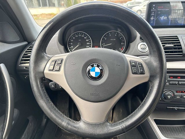 Bmw 1-serie 120i high executive 2004 | 15-pt-dk - afbeelding 6 van  20