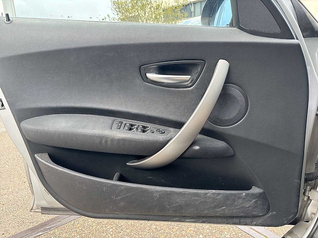 Bmw 1-serie 120i high executive 2004 | 15-pt-dk - afbeelding 7 van  27