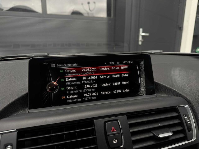 Bmw 1-serie 120i m-sport | car | 2015 | gk-094-b | iaw - afbeelding 14 van  32