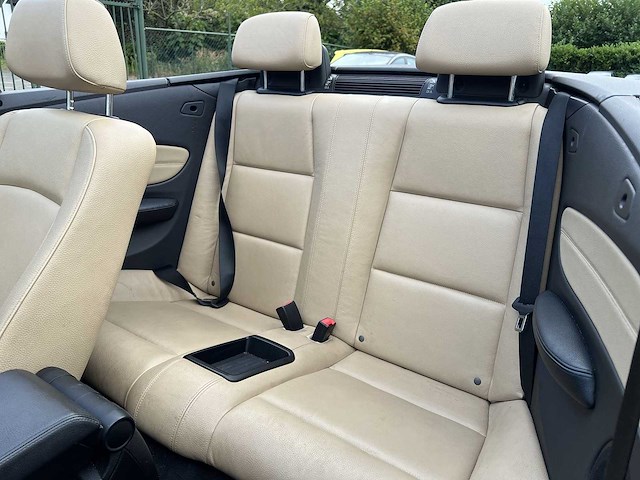 Bmw 1-serie cabrio 118i exclusive edition | nn-834-l - afbeelding 31 van  34
