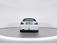 Bmw 1-serie cabrio 118i exclusive edition | nn-834-l - afbeelding 32 van  34