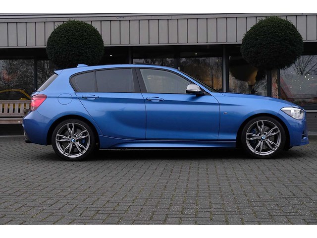 Bmw 1-serie m135i xd. executive 2013 | n-615-fx iaw - afbeelding 36 van  42