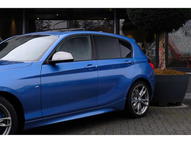 Bmw 1-serie m135i xd. executive 2013 | n-615-fx iaw - afbeelding 27 van  38