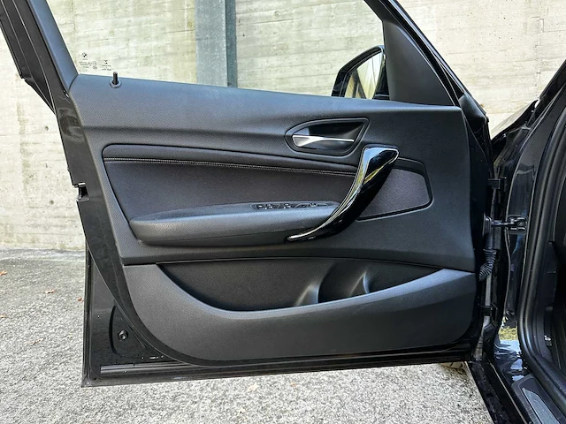 Bmw 116d corporate lease executive 1-serie 116pk 2018 (origineel-nl) automaat, rl-244-d - afbeelding 31 van  59