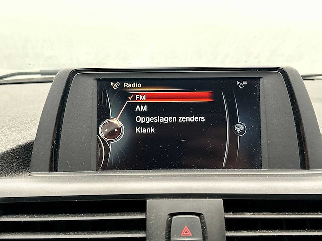 Bmw 116i 116i m sport 2018 | s-577-sr - afbeelding 18 van  36