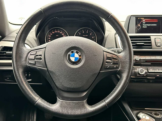 Bmw 116i 116i m sport 2018 | s-577-sr - afbeelding 20 van  36