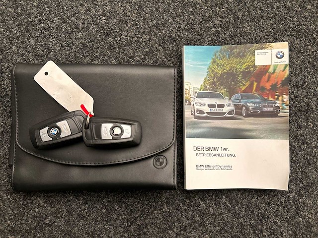 Bmw 116i 116i m sport 2018 | s-577-sr - afbeelding 22 van  36